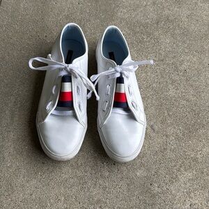 Tommy Hilfiger sneakers